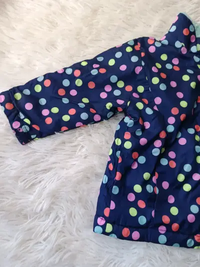 Chaqueta infantil con diseño de lunares - miniatura 2