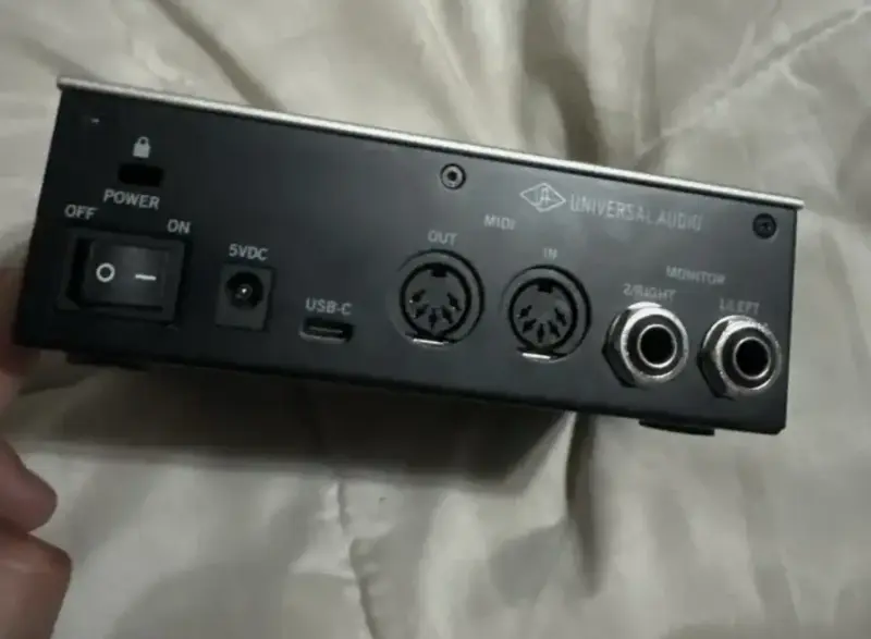 Interfaz de audio Universal Audio Volt 1 - 4