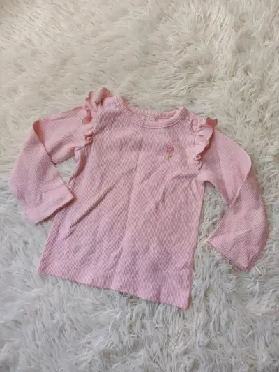 Polera rosada de niña con volantes - miniatura 1