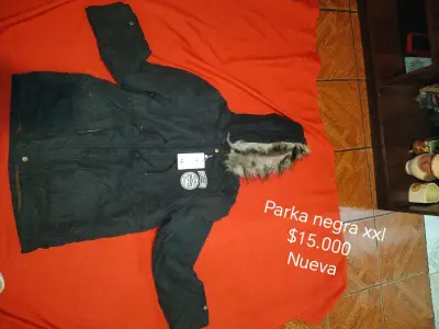 Parka blanca para mujer con capucha - miniatura 5