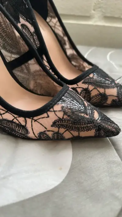 Tacones de encaje negro elegante 37 - miniatura 4