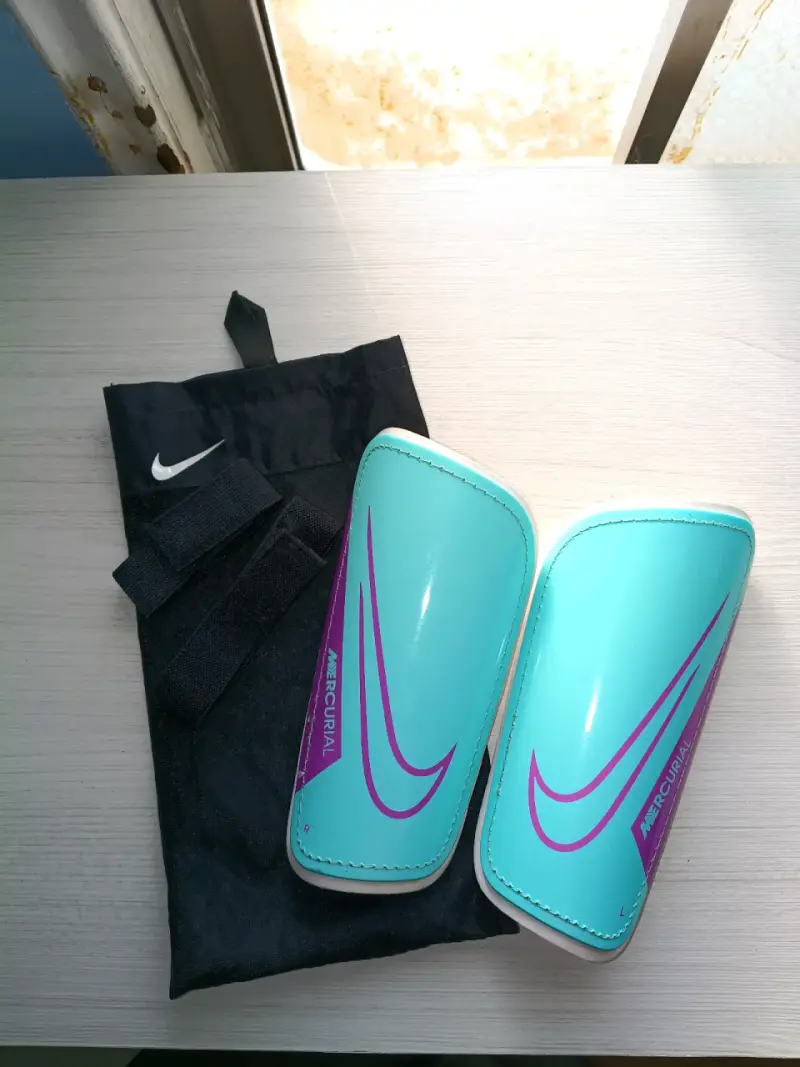 Canilleras Nike Mercurial turquesa - 3
