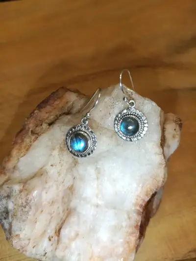Aros de plata con piedra azul - miniatura 2