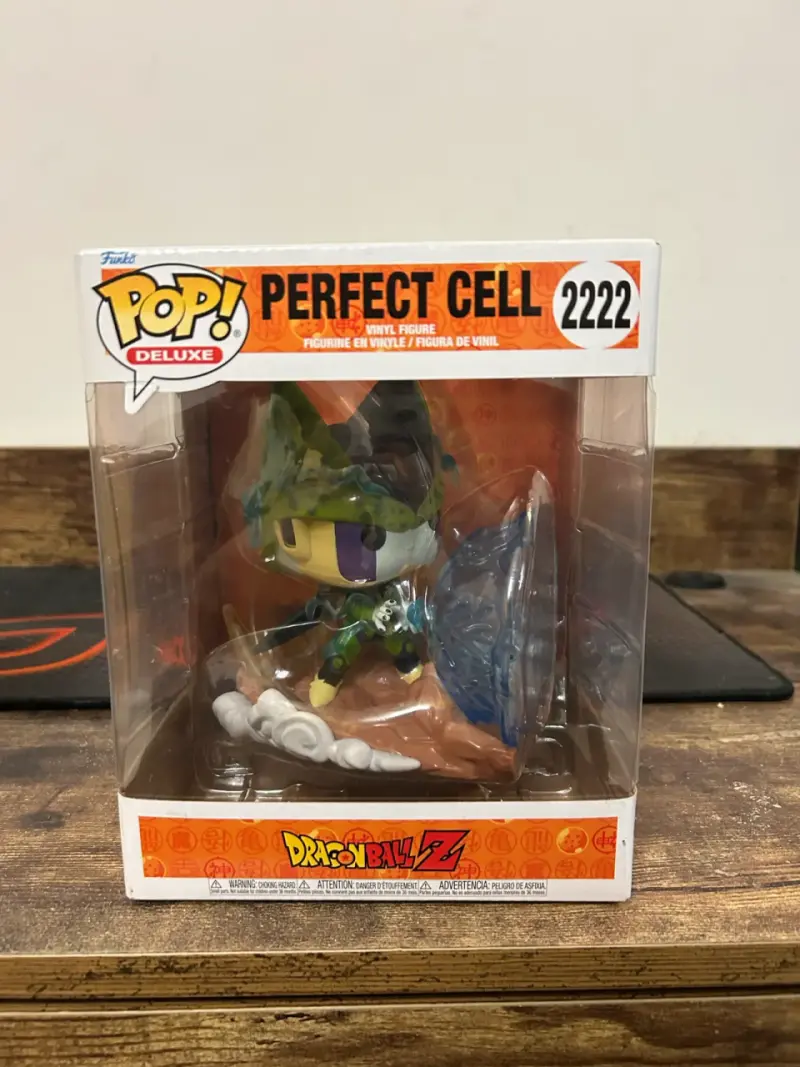 Funko Pop Deluxe Perfect Cell Dragon Ball Z