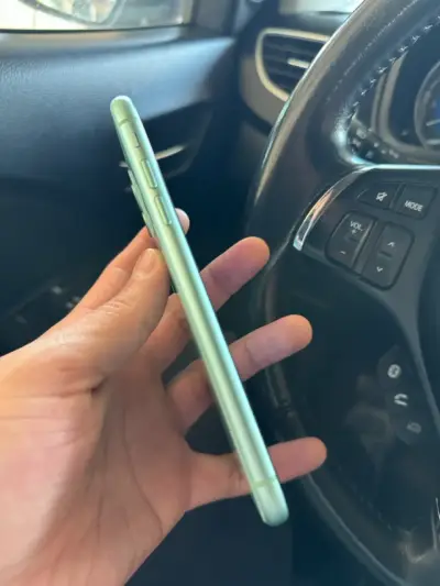 iPhone 11 (128gb) - miniatura 4