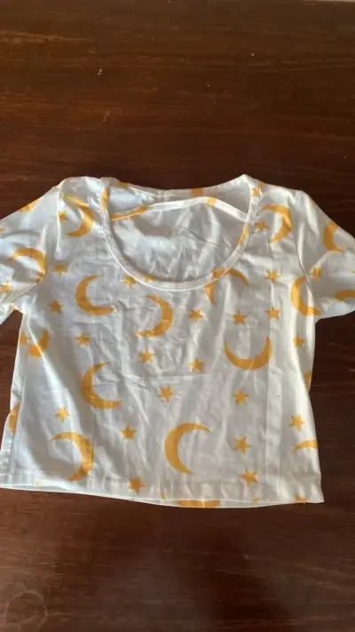 Lote de poleras estampadas para mujer - miniatura 3