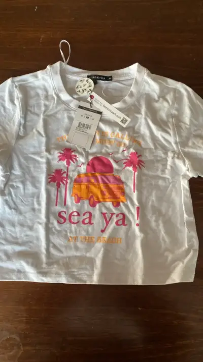 Lote de poleras estampadas para mujer - miniatura 4