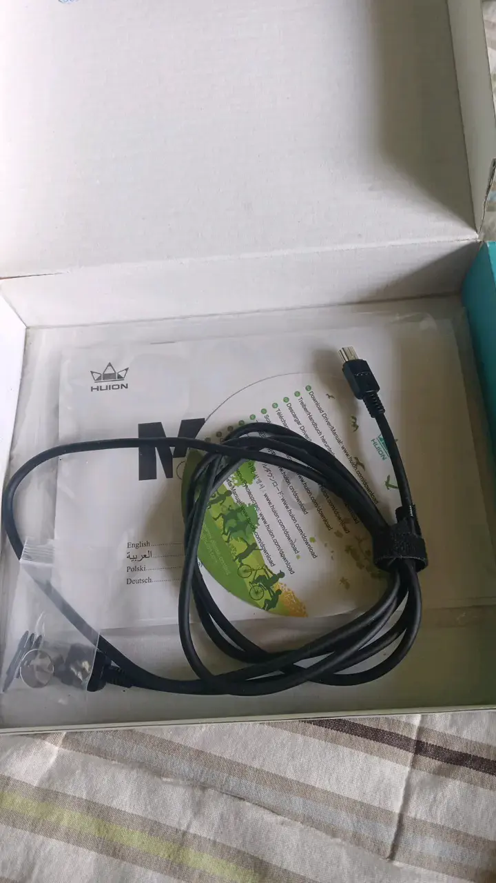 Tableta gráfica Huion USB con lápiz - 3