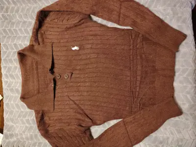 Suéteres de lana con cuello polo variados - miniatura 4