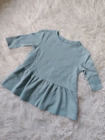 Vestido infantil verde agua con volantes - miniatura 1