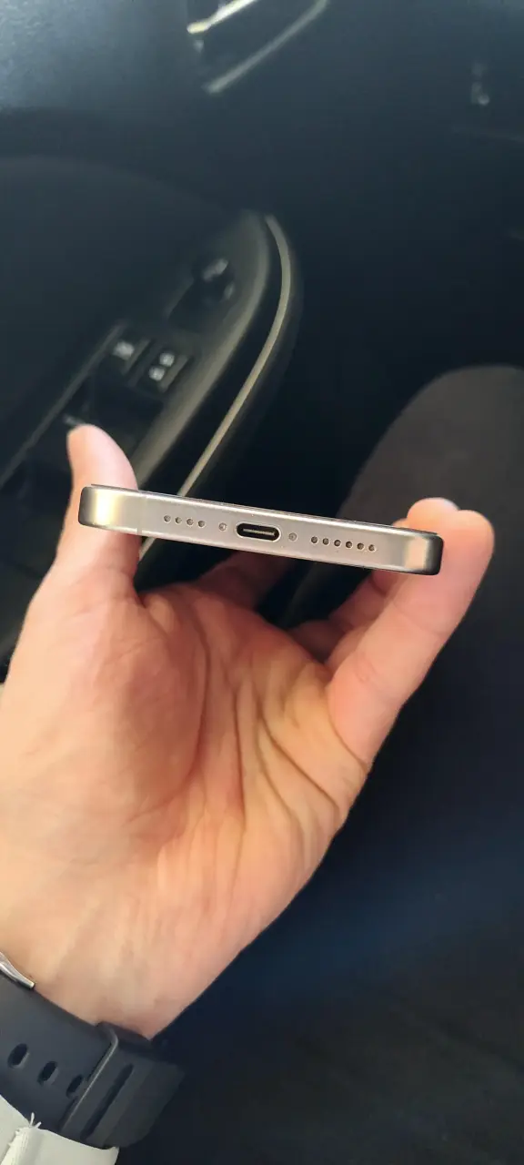 Iphone 15 Pro Max (256gb) - 3