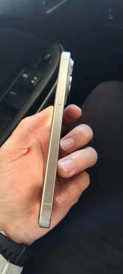 Iphone 15 Pro Max (256gb) - miniatura 6