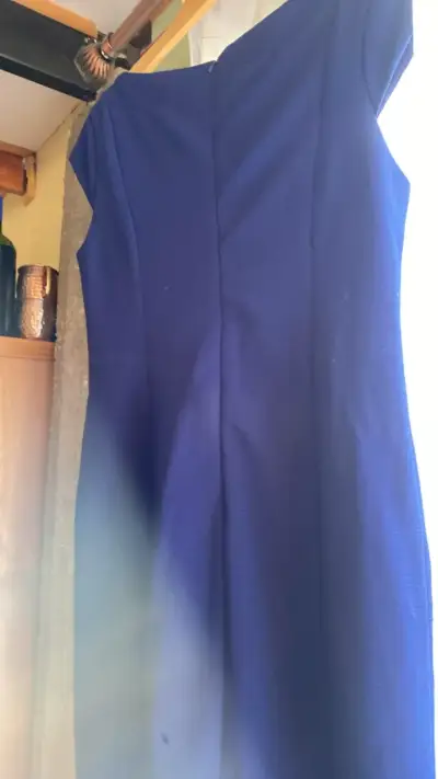 Vestido azul elegante sin mangas - miniatura 4