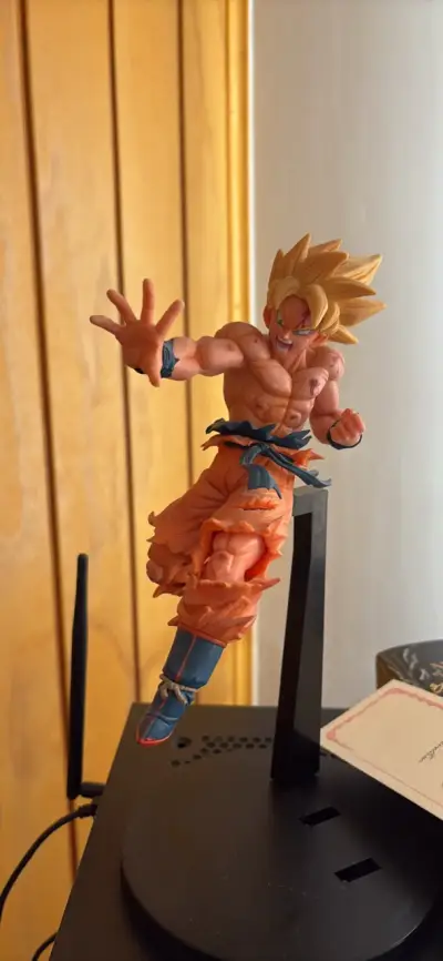 Figura de Goku dragon ball - miniatura 2