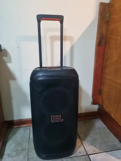 Parlante JBL Partybox 320 - miniatura 4