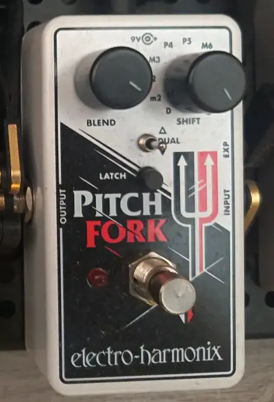 Pedal de efectos Electro-Harmonix Pitch Fork - miniatura 2