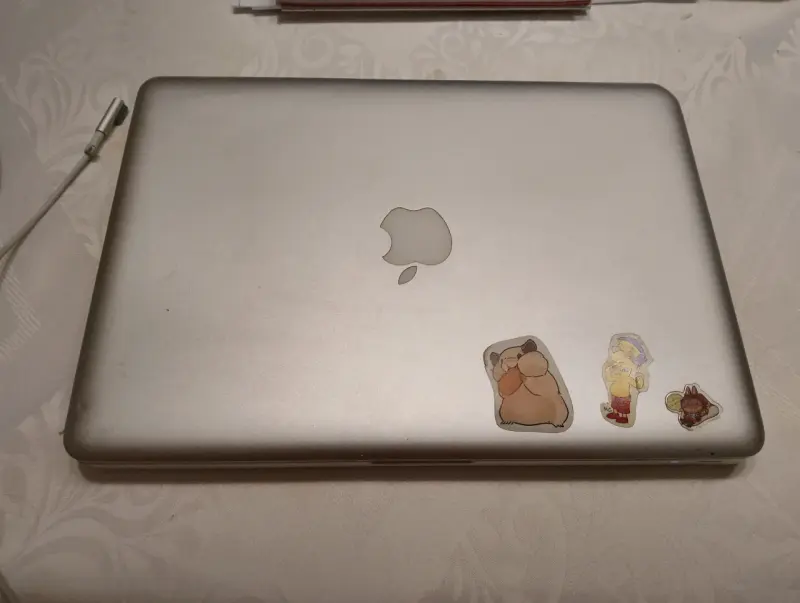 MacBook Pro para vender su pieza - 1