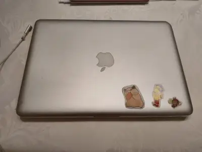 MacBook Pro para vender su pieza - miniatura 1