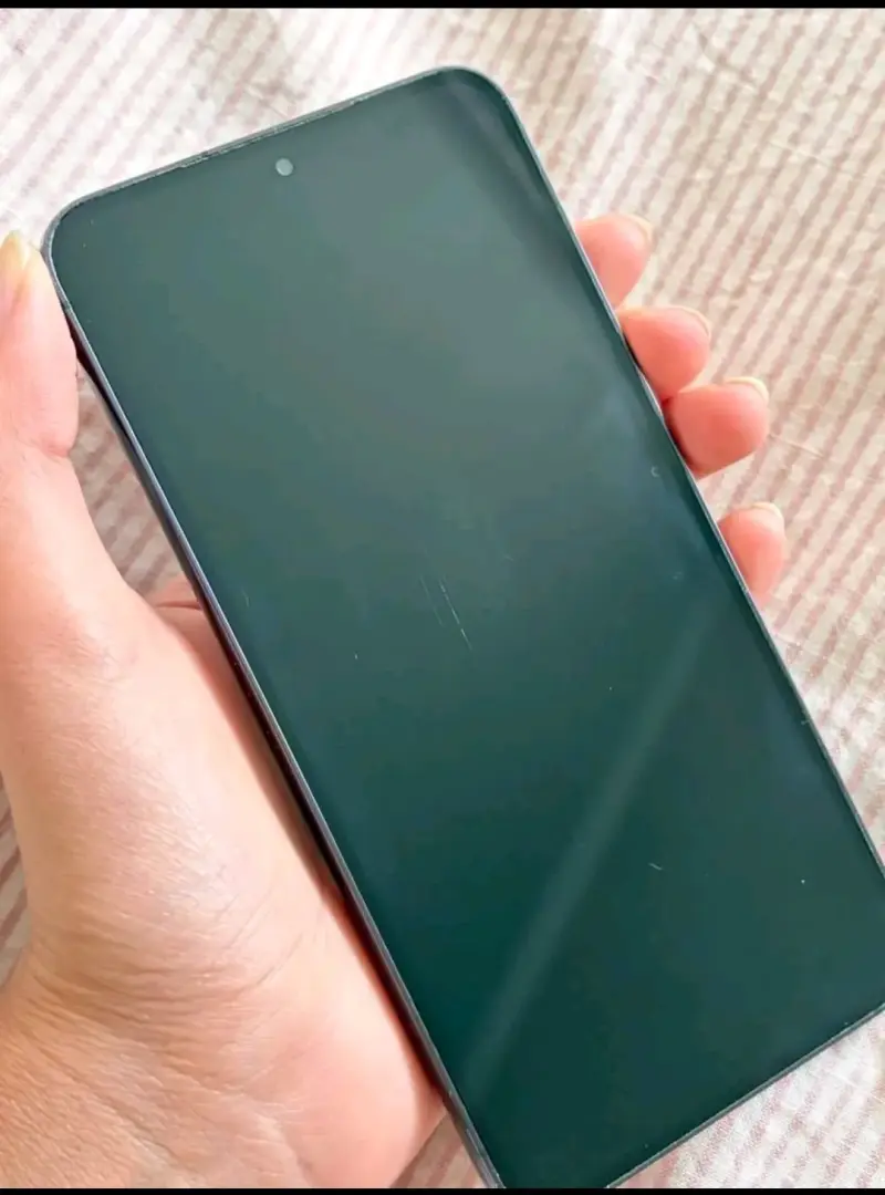 Samsung Galaxy S23 - 1