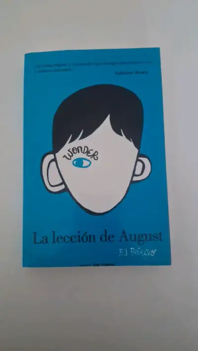 Libro 'La lección de August' de R.J. Palacio - miniatura 1
