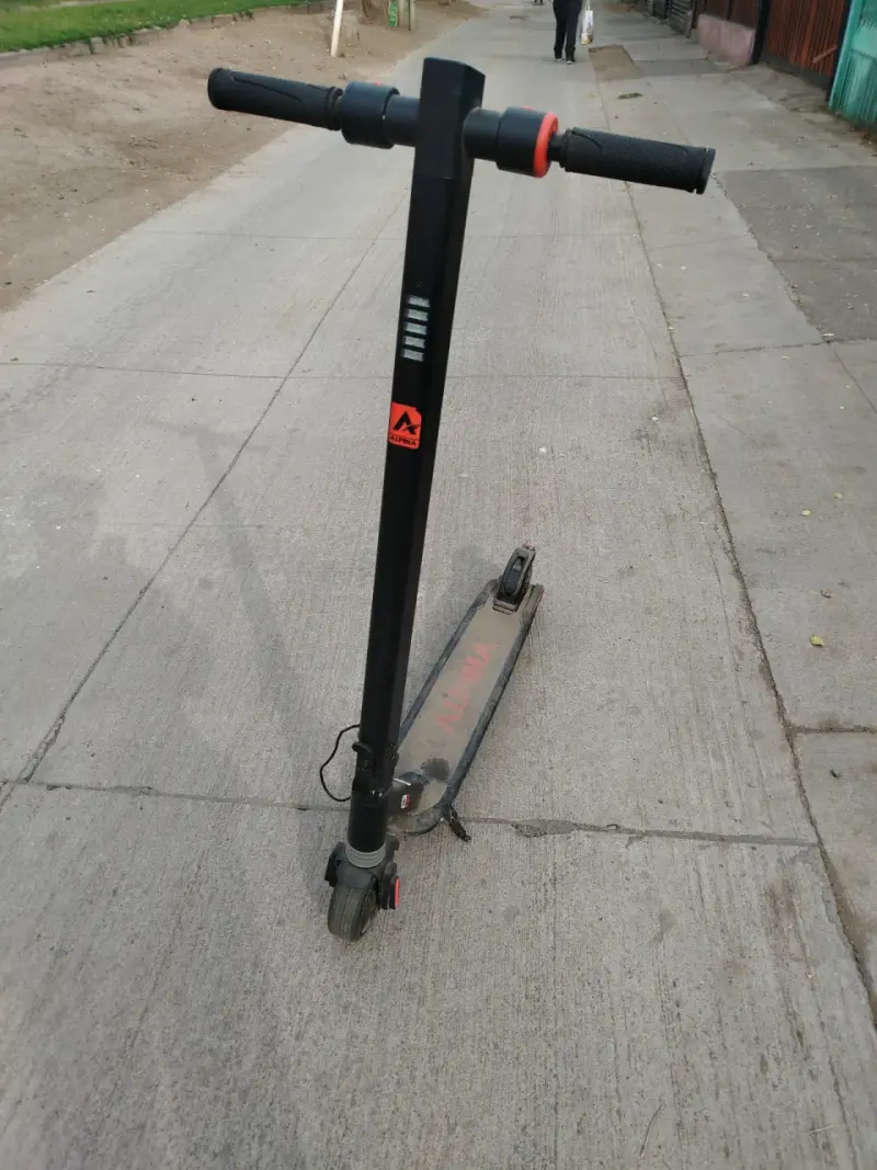 Scooter eléctrico Alpina plegable - 2