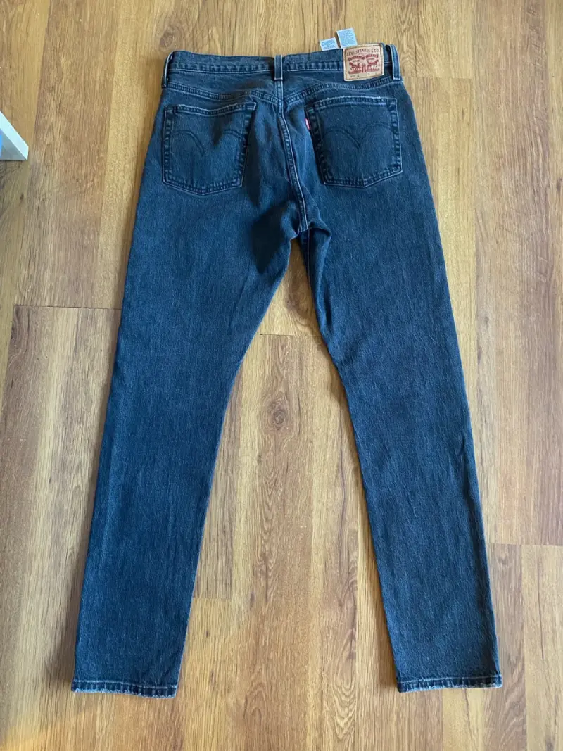 Jeans Levi's Negro Corte Recto - 2