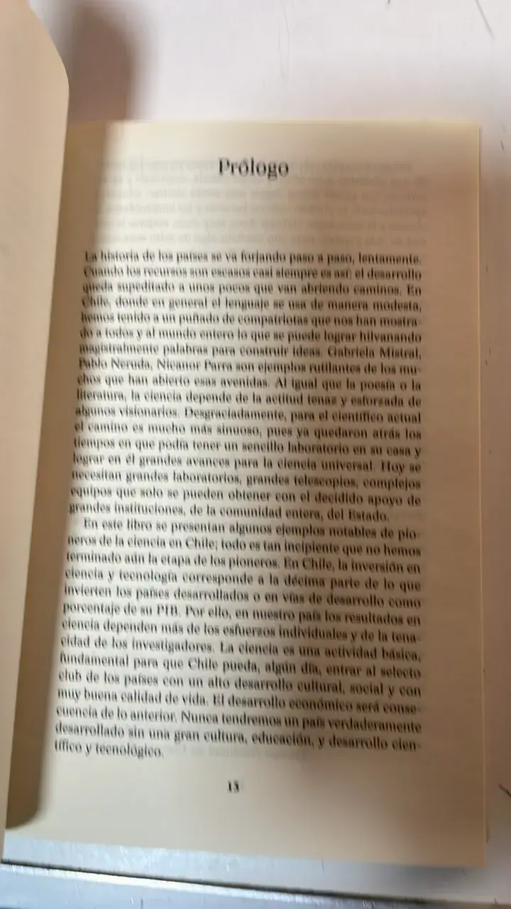 Libro 'Luces al Fin del Mundo' de Nicolás Alonso - 3