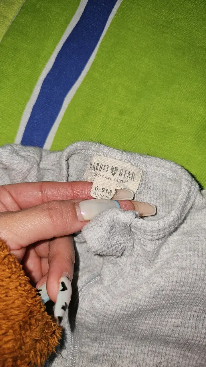 Enterito de bebé gris con cierre - 2