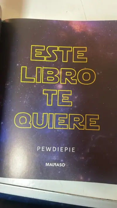Libro 'Este Libro Te Quiere' de PewDiePie - miniatura 4
