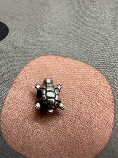Colgante de tortuga Pandora - miniatura 2