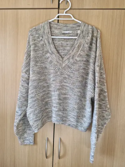 Suéter de punto beige para mujer - miniatura 2
