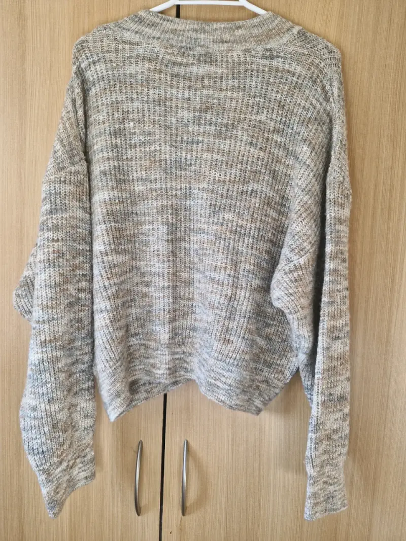 Suéter de punto beige para mujer - 5