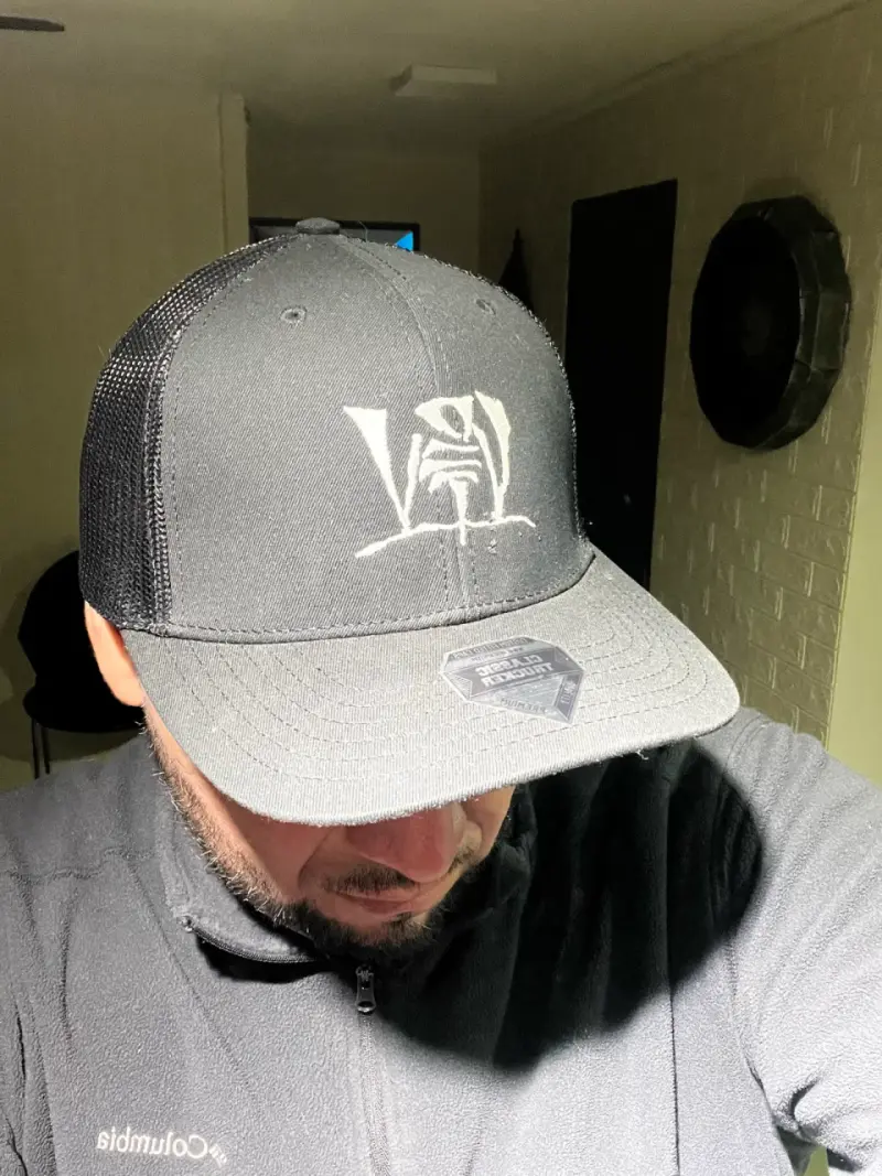 Gorra negra Violadores del verso - 2