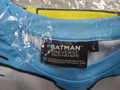 Polera vintage Batman UNIVERSAL COLLECTOR BUSTS - miniatura 4