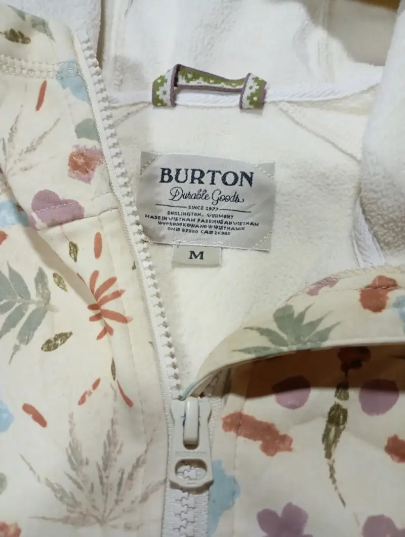 Chaqueta Burton con diseño floral - 1