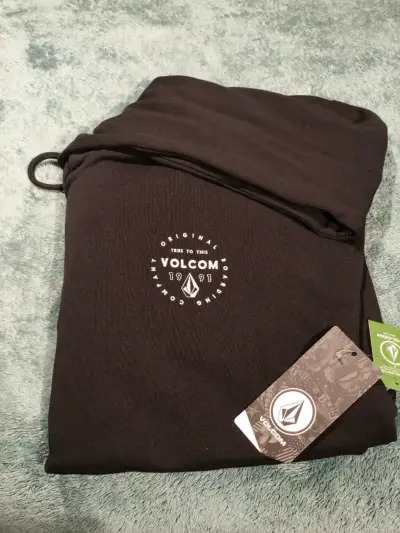 Polerón negro Volcom con capucha - miniatura 1