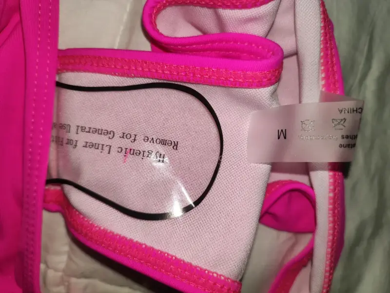 Bikini fucsia con detalles de joya Swim Lushoire - 2