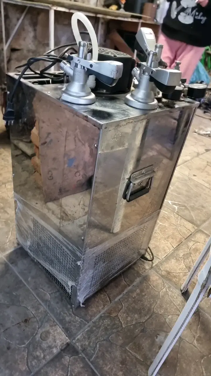 Máquina dispensadora de cerveza con cilindro - 3