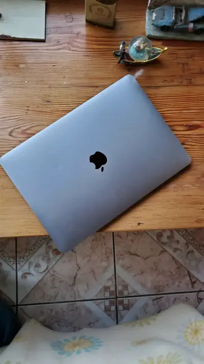 MacBook Air 2020 i3 - miniatura 4