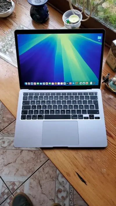MacBook Air 2020 i3 - miniatura 5