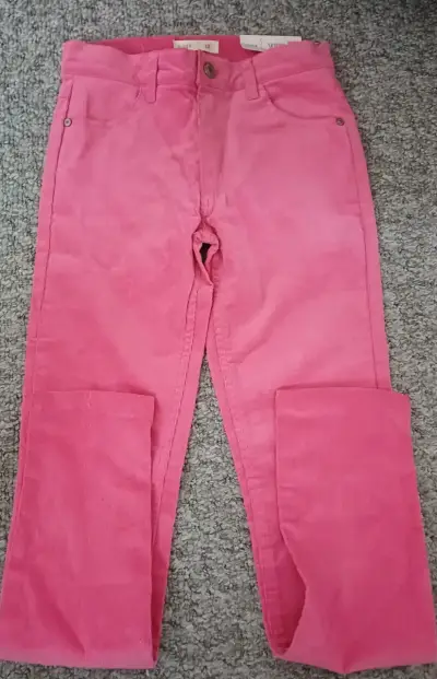 Pantalones rosados de cotelé para niña - miniatura 2