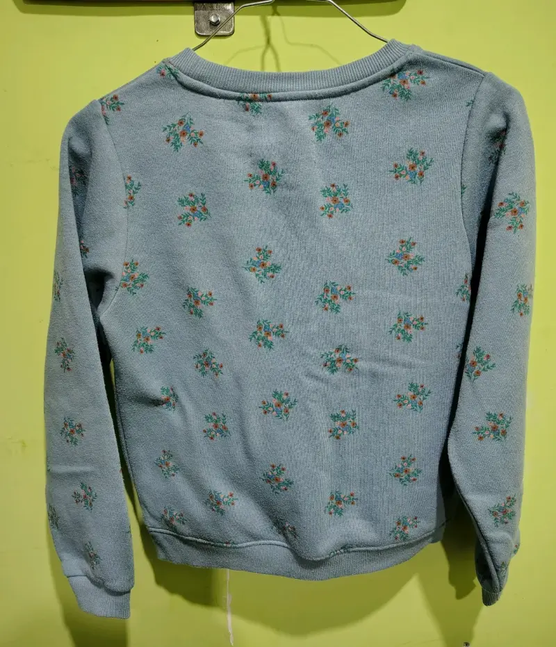 Polerón azul con estampado floral Tribu - 3