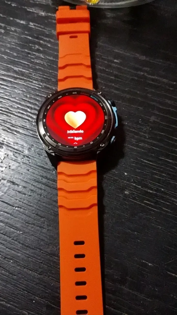 Smartwatch deportivo con correa naranja - 3