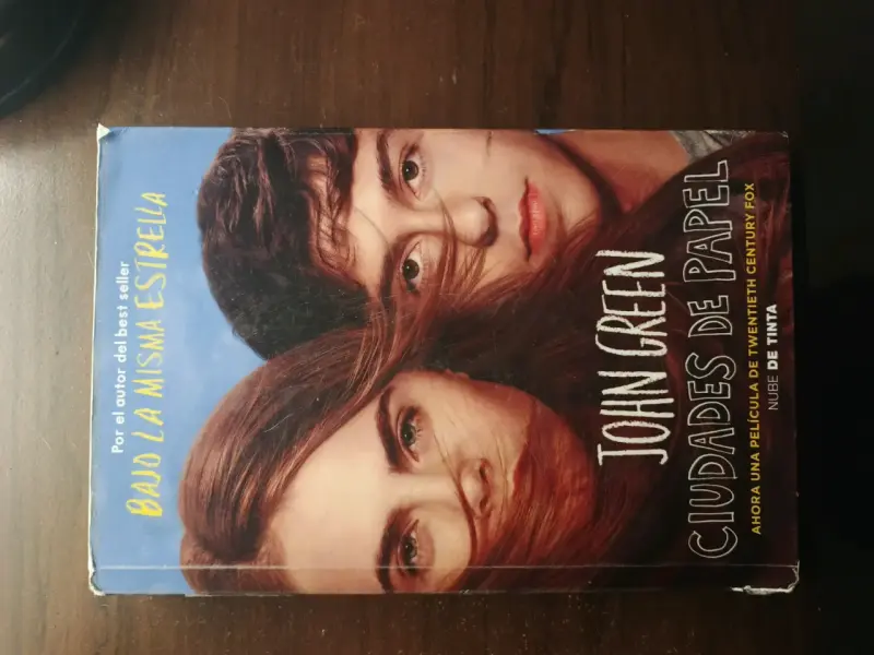 Libro 'Ciudades de Papel' de John Green