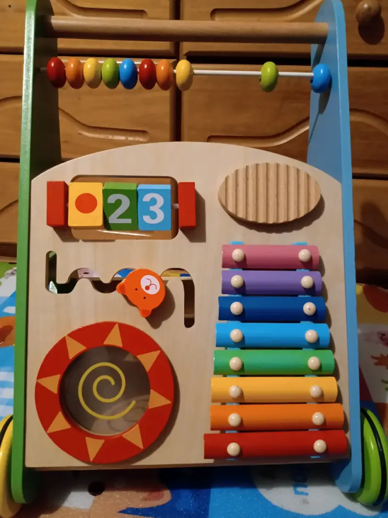 Caminador de madera musical Kidscool - 2