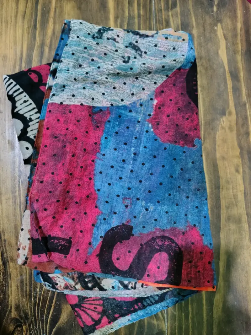 Pqñuelo estampado multicolor - 1