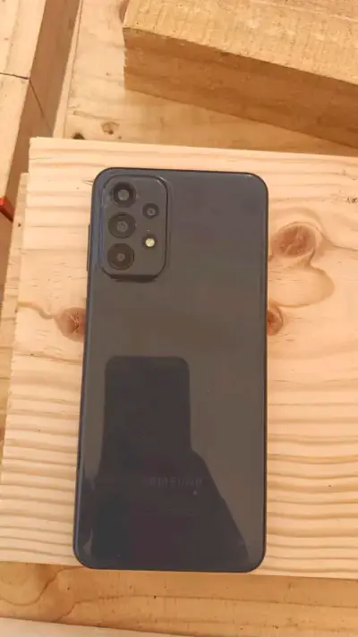 Samsung Galaxy A52 en buen estado - miniatura 1