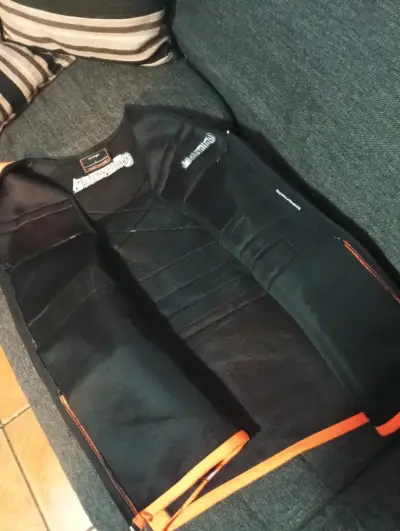Geólogo talla L ambos en 15 mil como nuevo. - miniatura 3