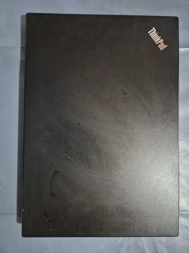 Laptop Lenovo ThinkPad con Intel i5 - 4