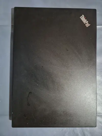 Laptop Lenovo ThinkPad con Intel i5 - miniatura 4